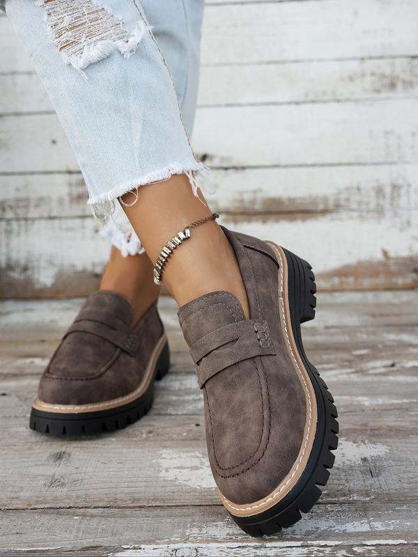 Sieviešu biezas zoles mokasīni